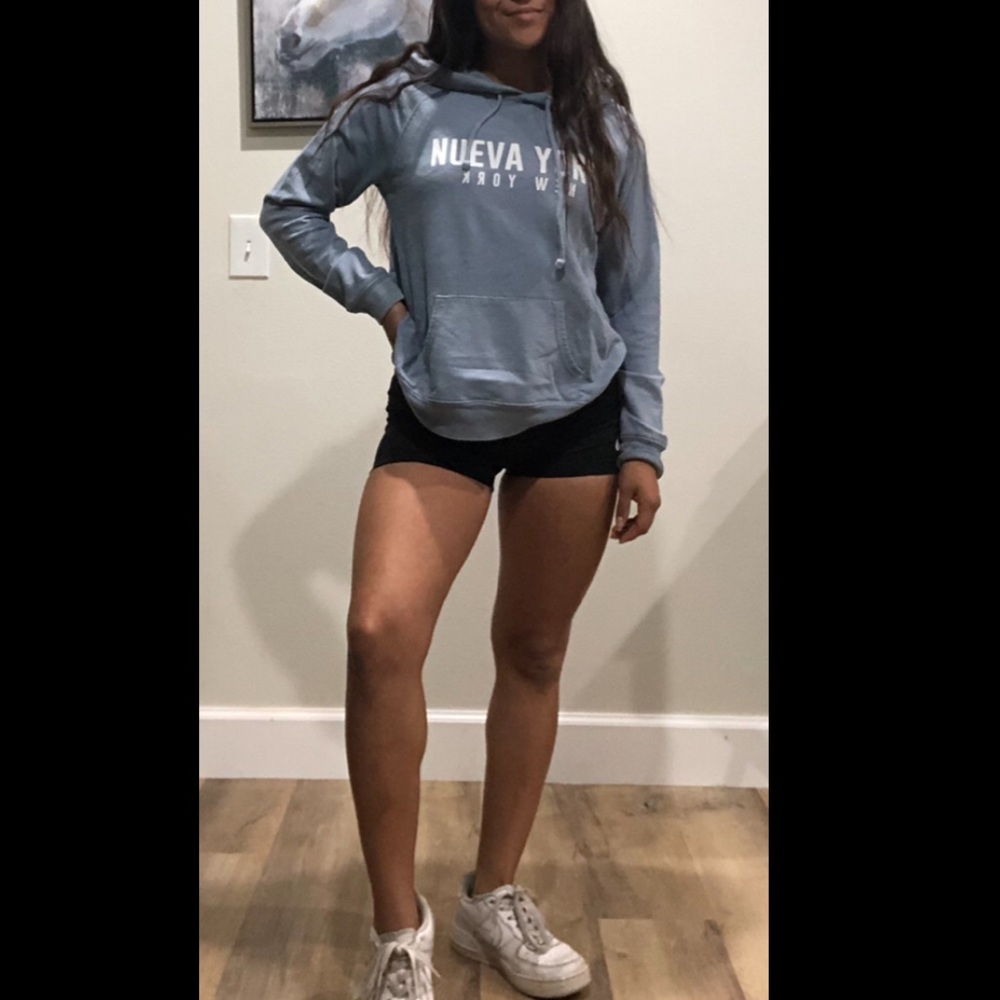 Sky blue Nueva York hoodie
